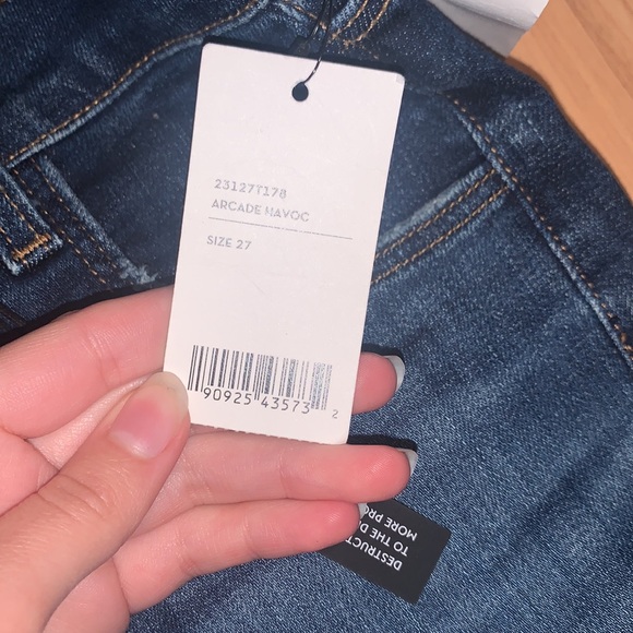 J Brand | High Rise Crop Skinny Size 27 in arcade Havoc - Picture 4 of 8